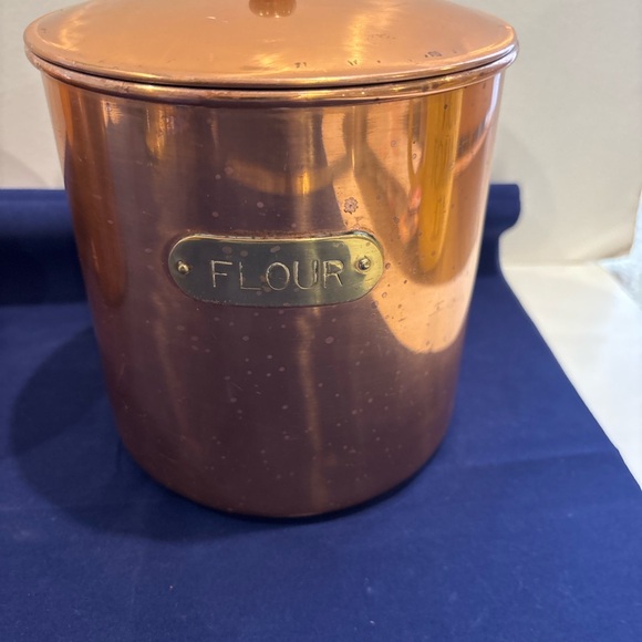 Vintage Copper Sugar & Flour Canisters– Brass Label & Lid Knob - Picture 3 of 5
